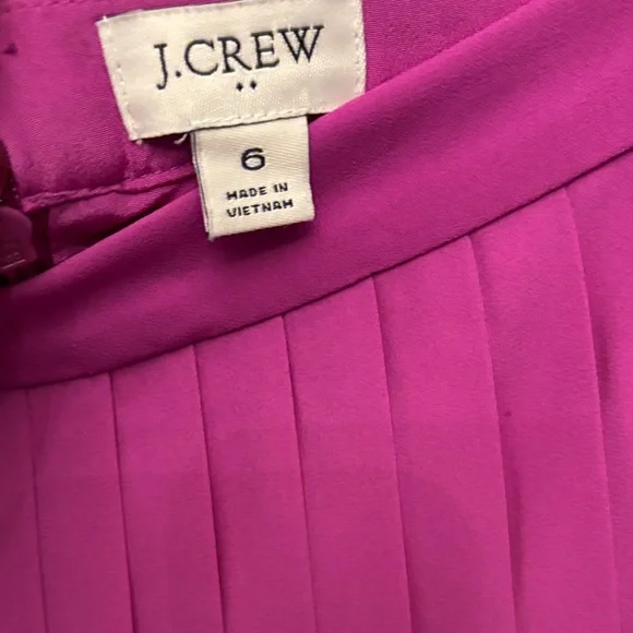 J Crew pleated Pink Skirt - Picture 2 of 2
